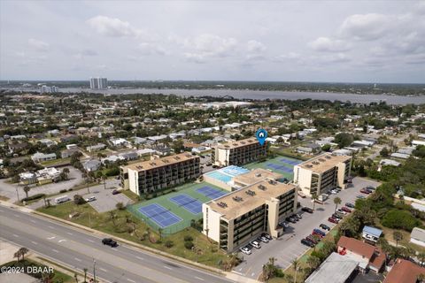 A home in Daytona Beach