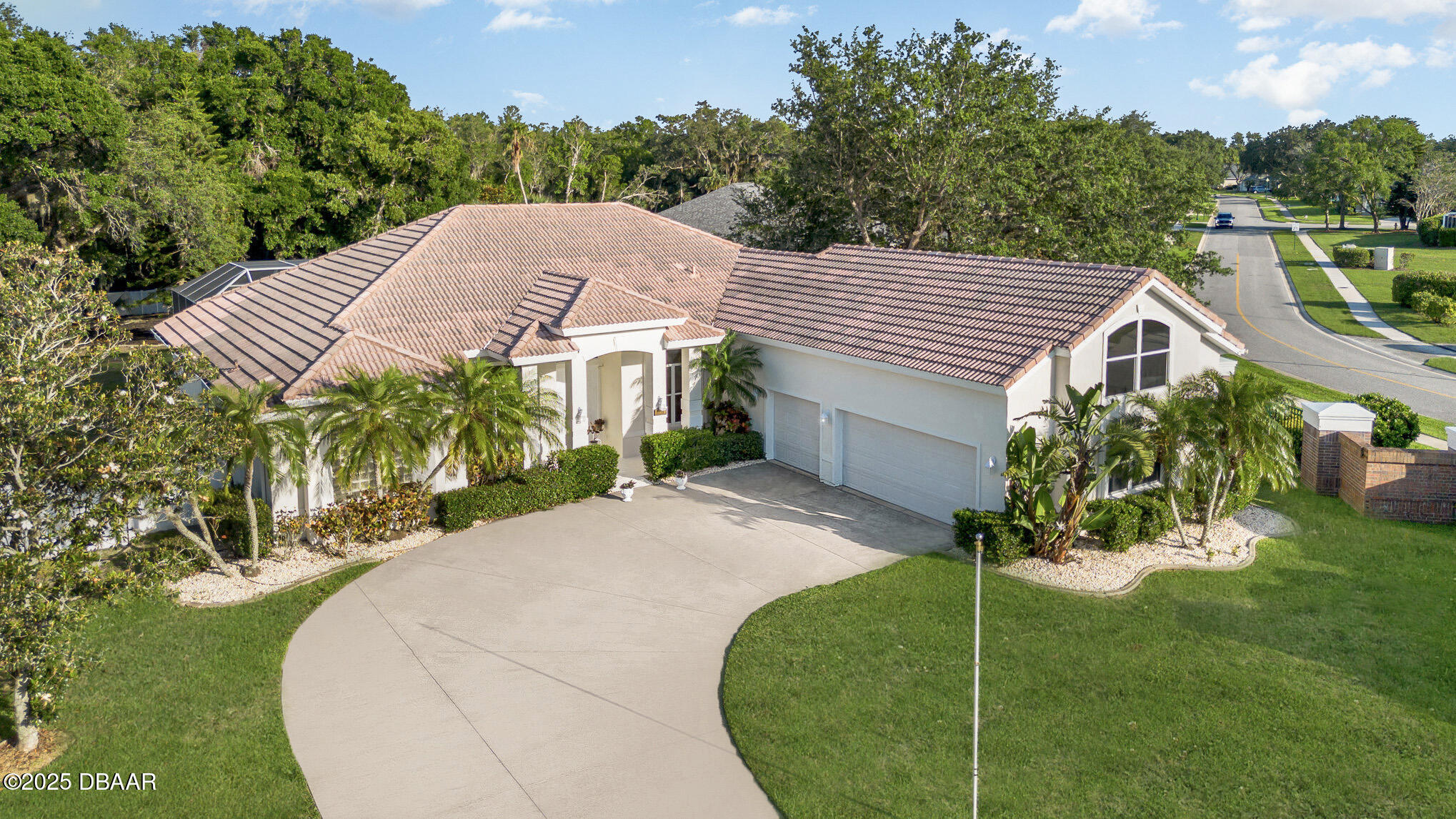 6121 Oxbow Bend Lane