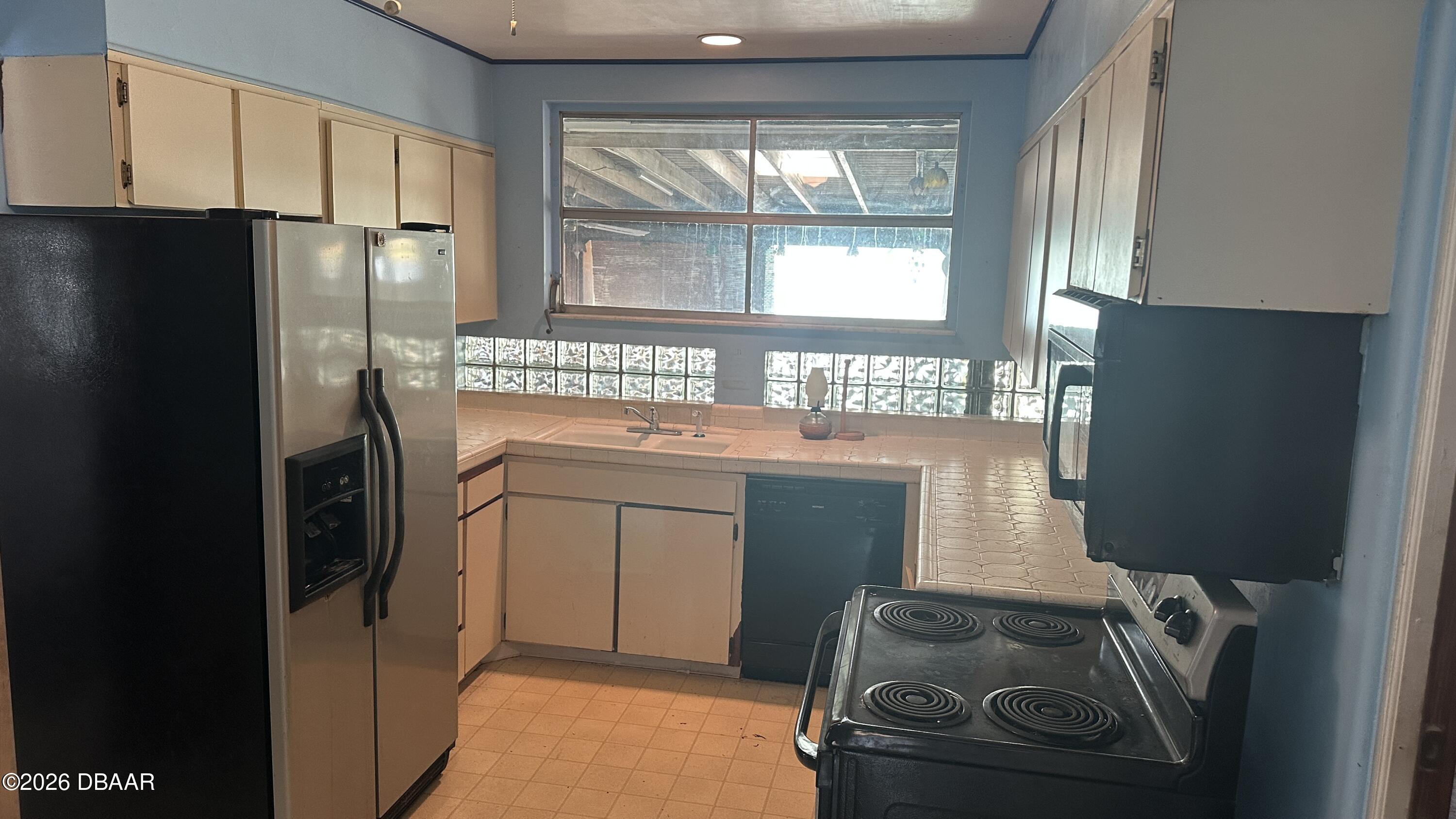 1166 Australia Avenue