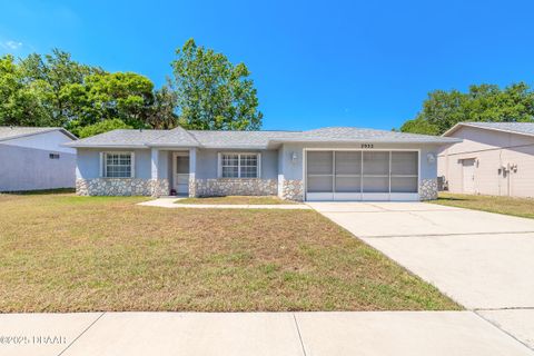 2932 Bristol Lane South Daytona FL 32119