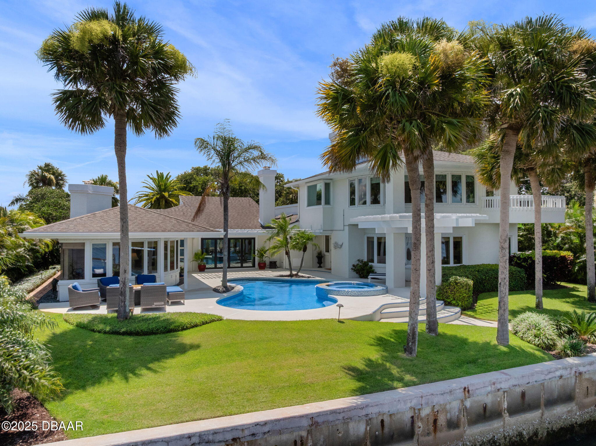 1215 Commodore Drive