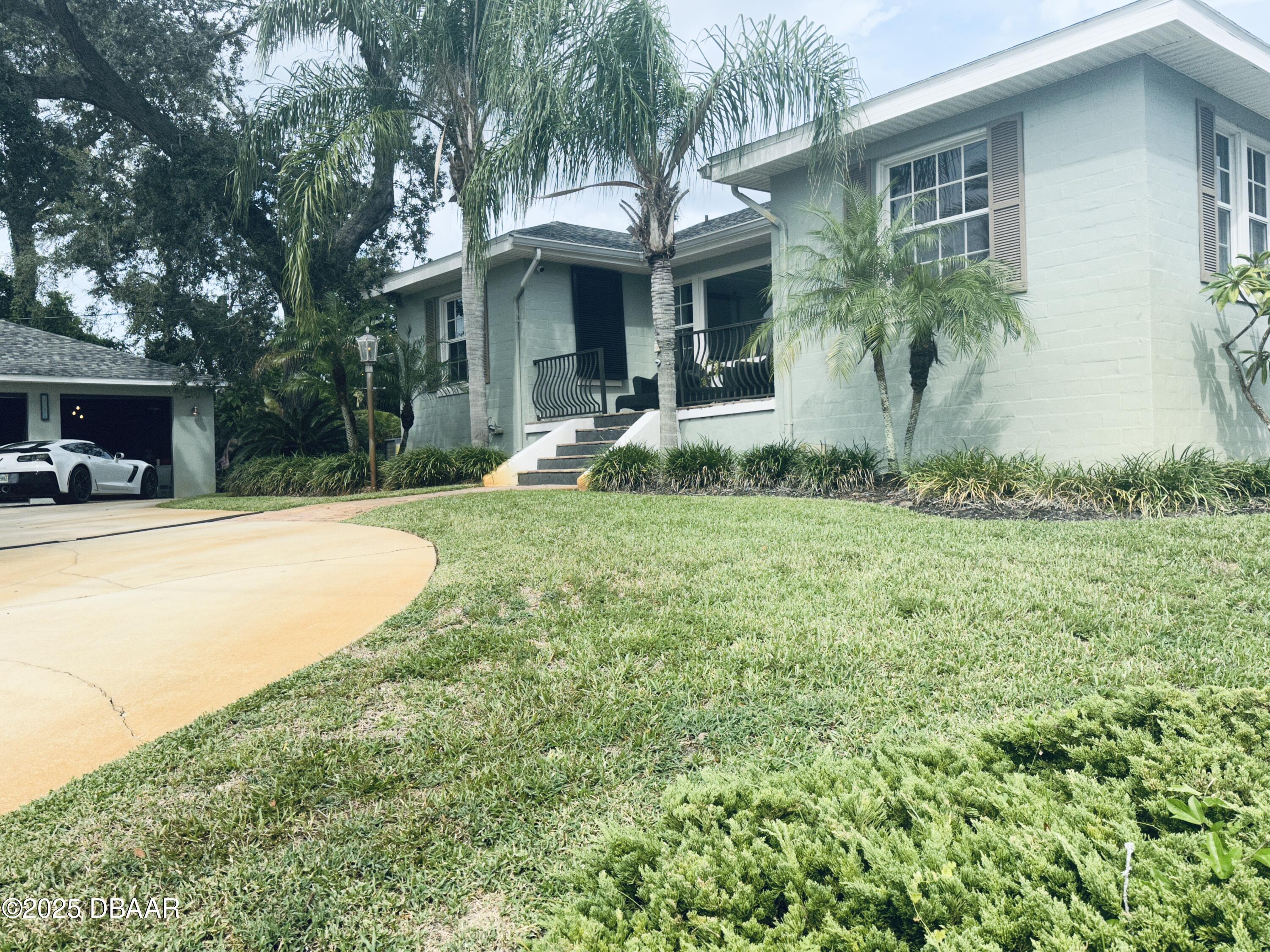 1608 N Halifax Avenue