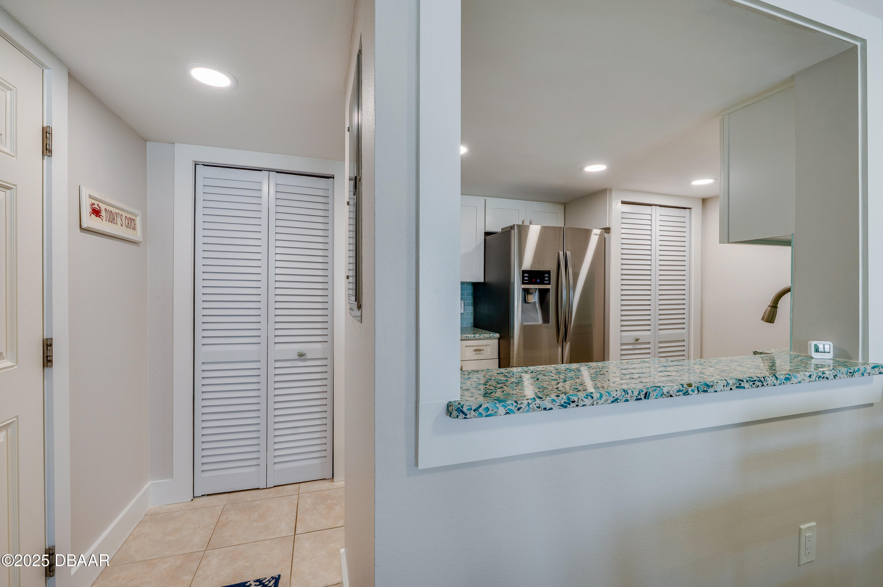 4495 S Atlantic Avenue S 304