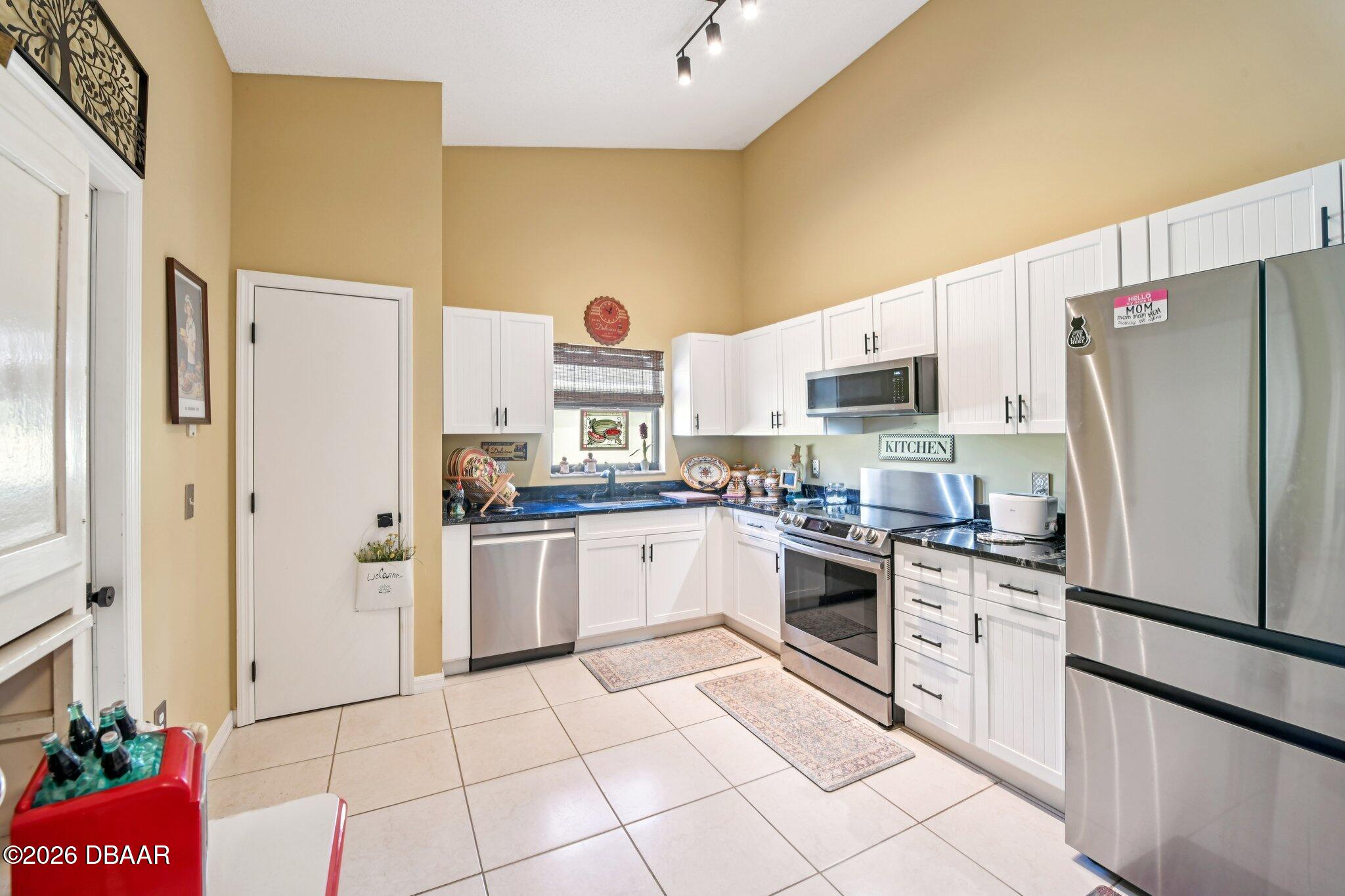 3836 Long Grove Lane