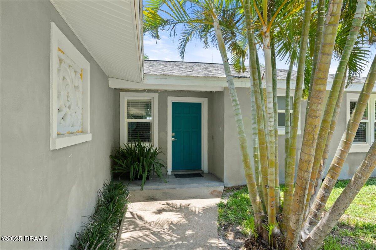 5967 Riverside Drive