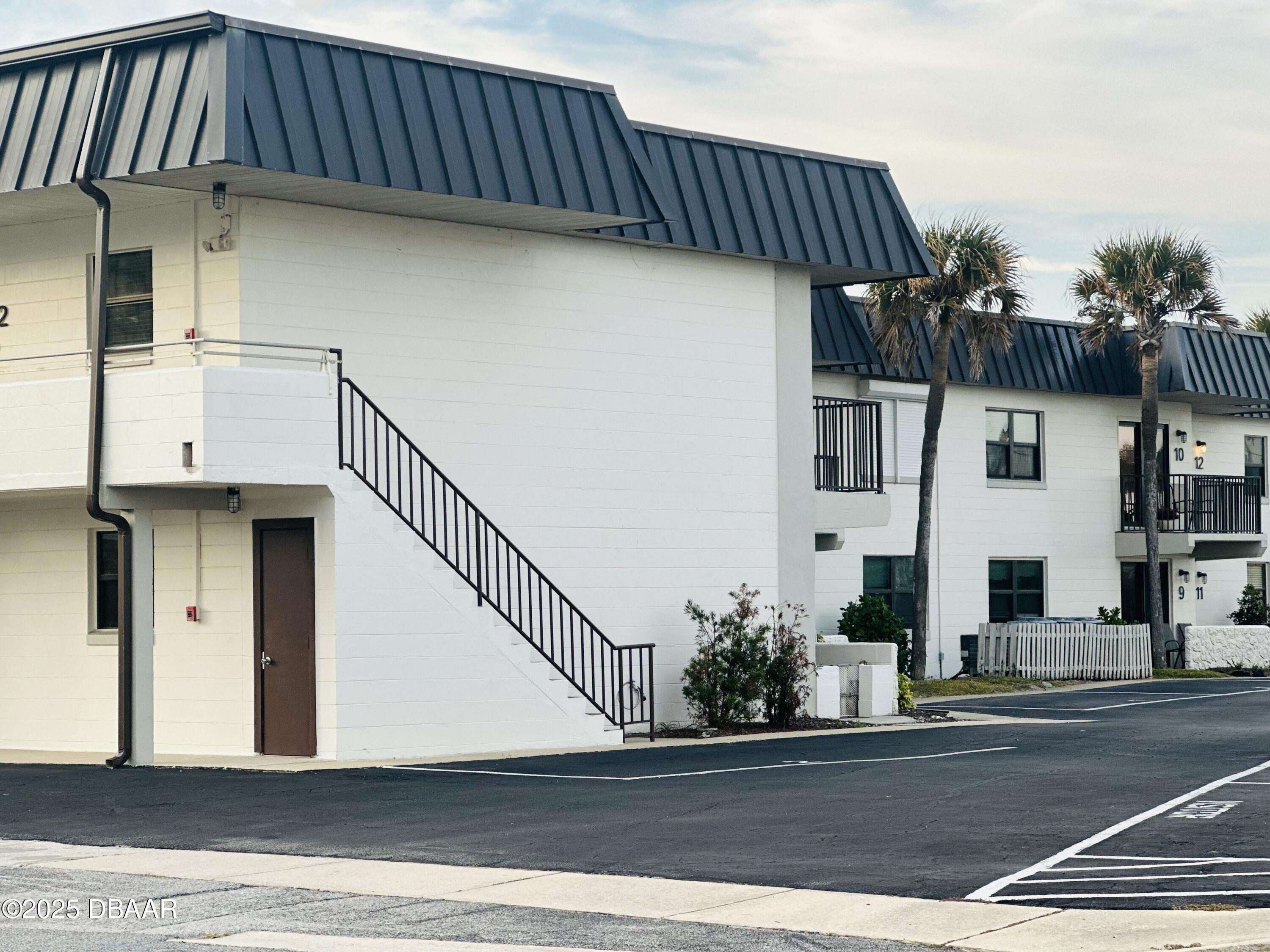 2101 N Atlantic Avenue