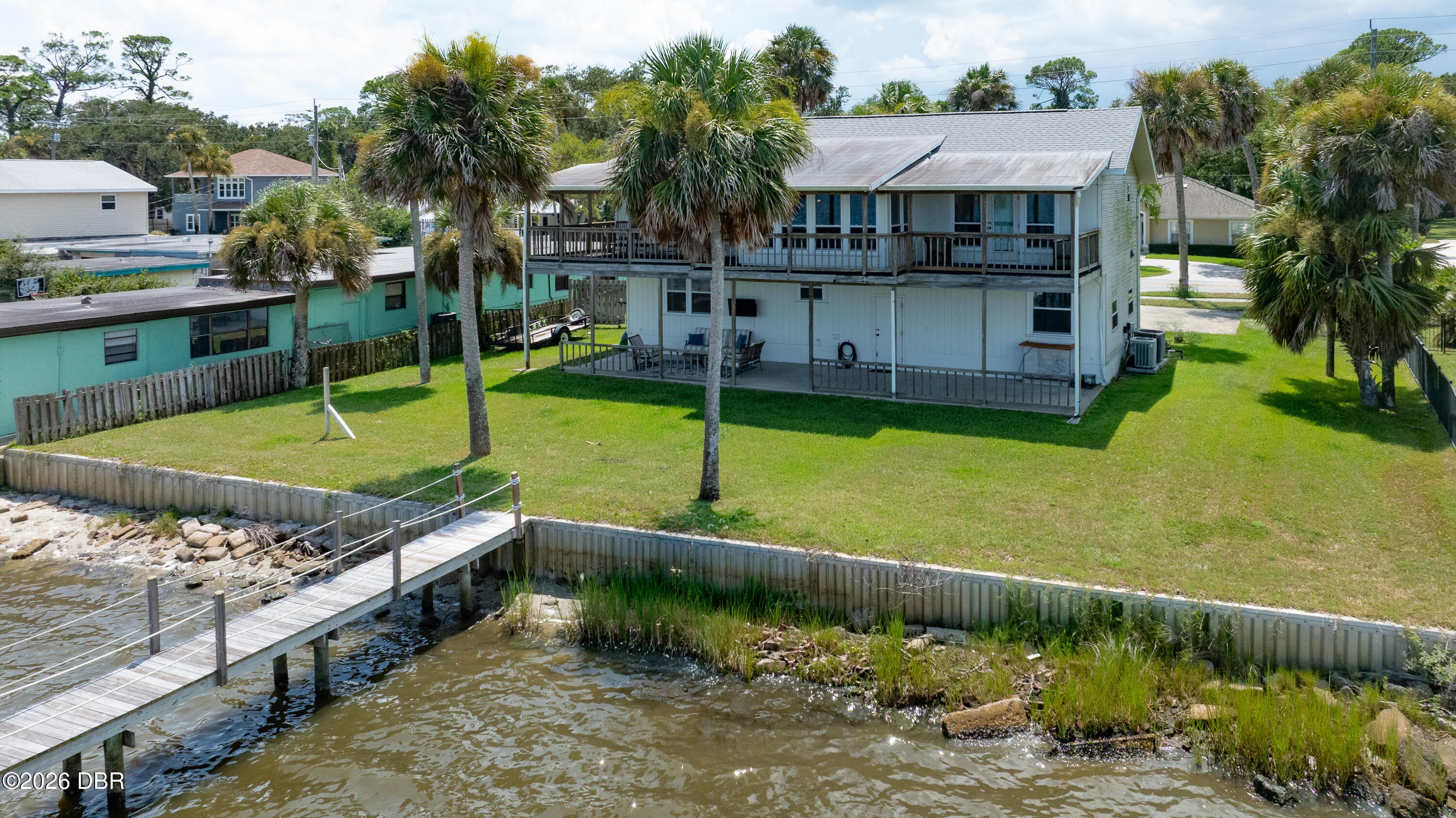1633 Riverside Drive
