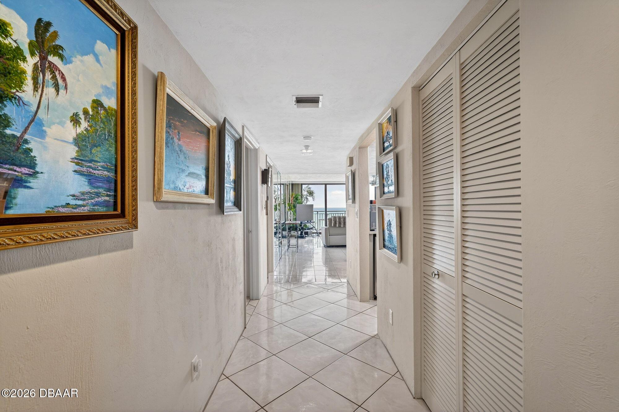 2555 S Atlantic Avenue