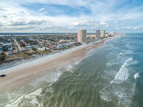 A home in Daytona Beach