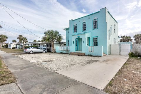 A home in Daytona Beach