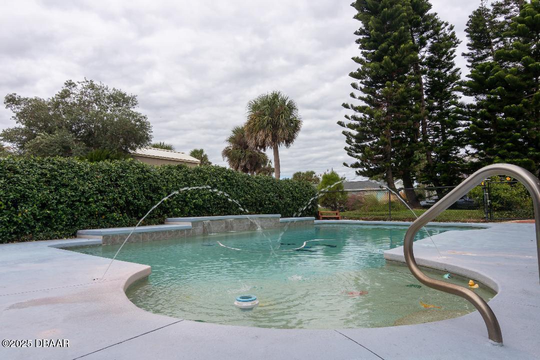 26 Sunny Beach Drive