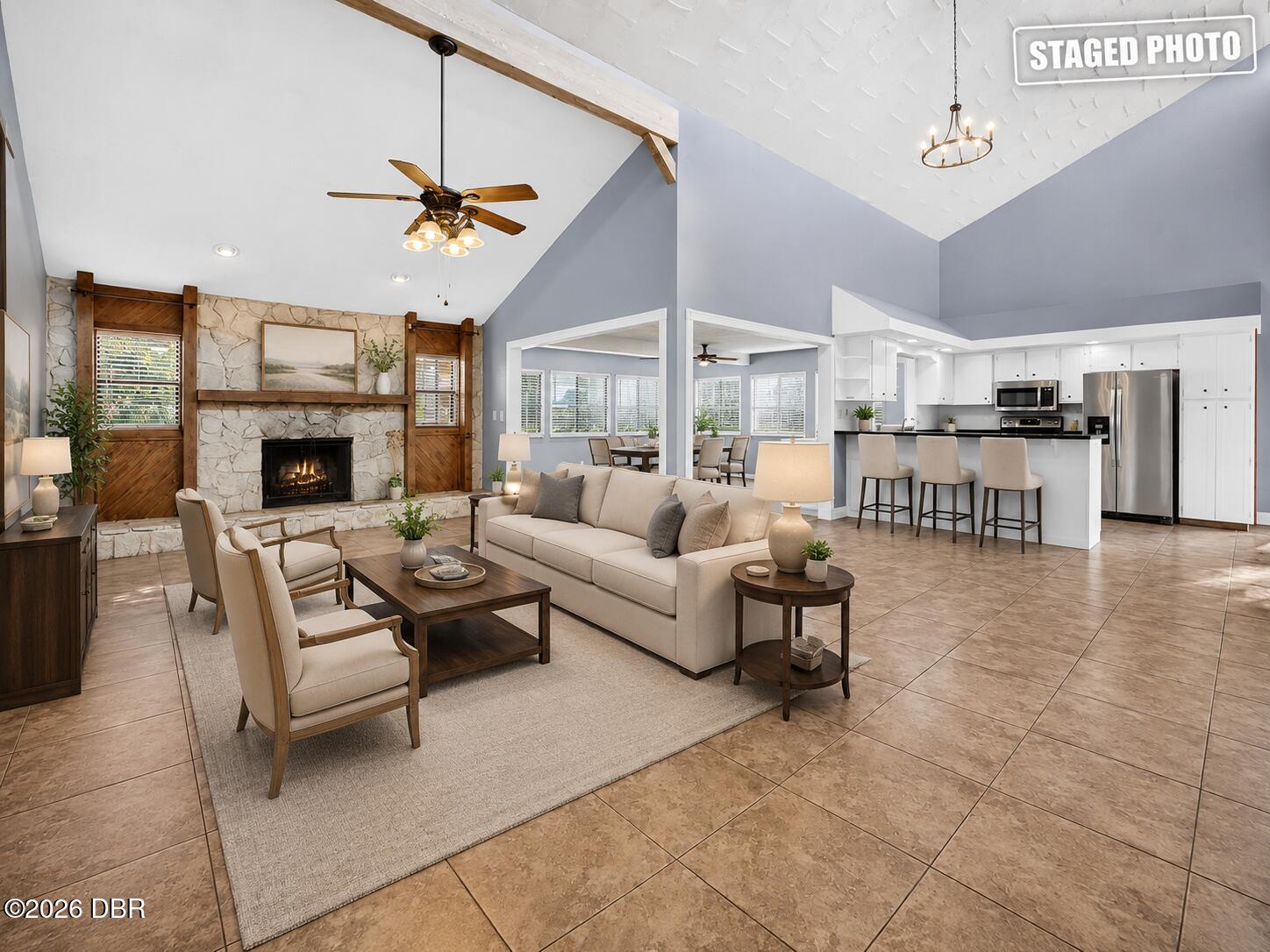 112 Albatross Way