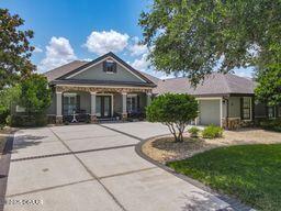 10 Promenade At Lionspaw