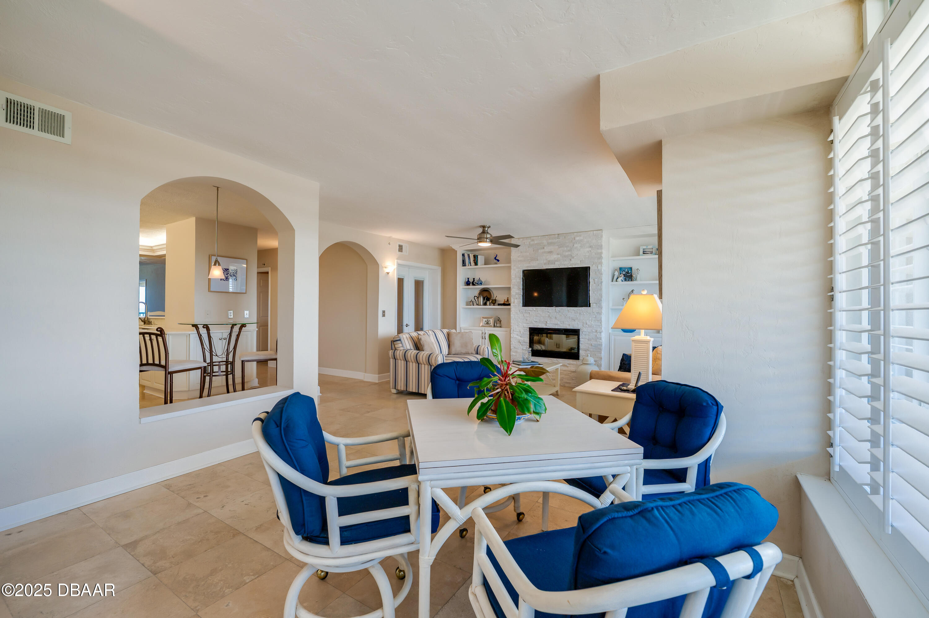 4525 S Atlantic Avenue S 1704