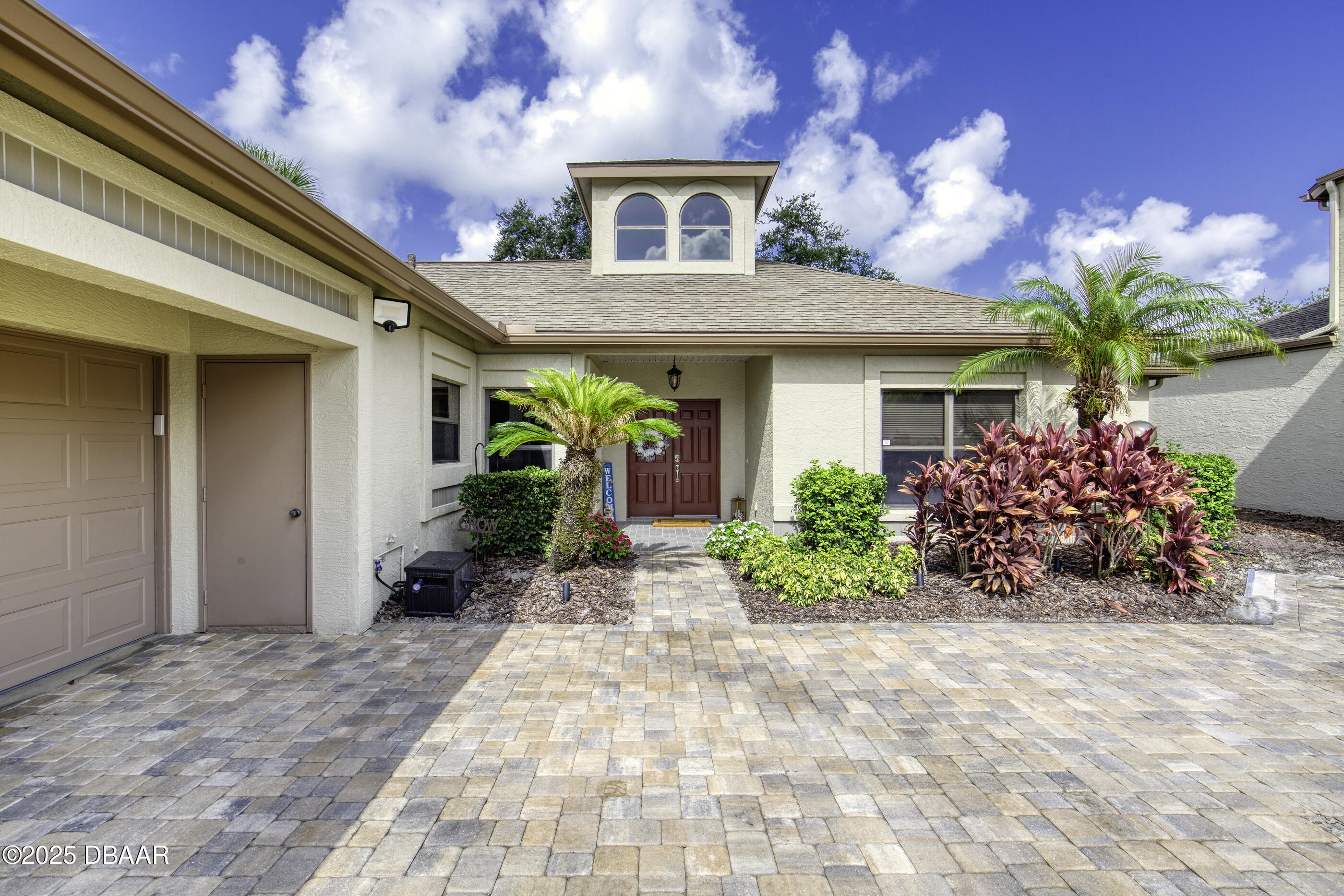 1995 Royal Saint George Court