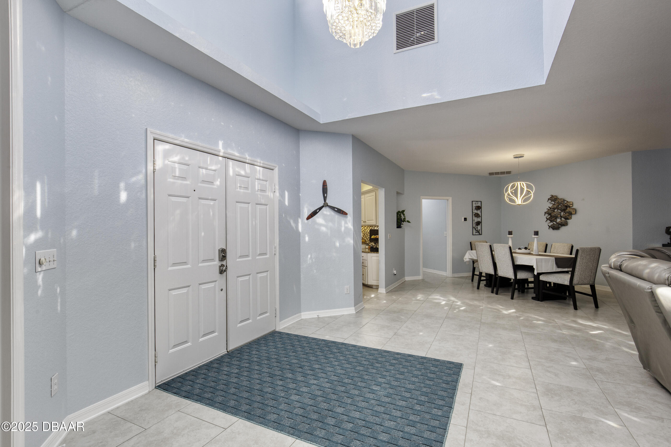 1995 Royal Saint George Court