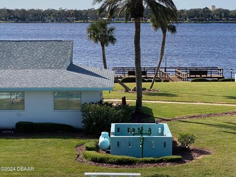 A home in Daytona Beach