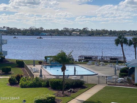 A home in Daytona Beach