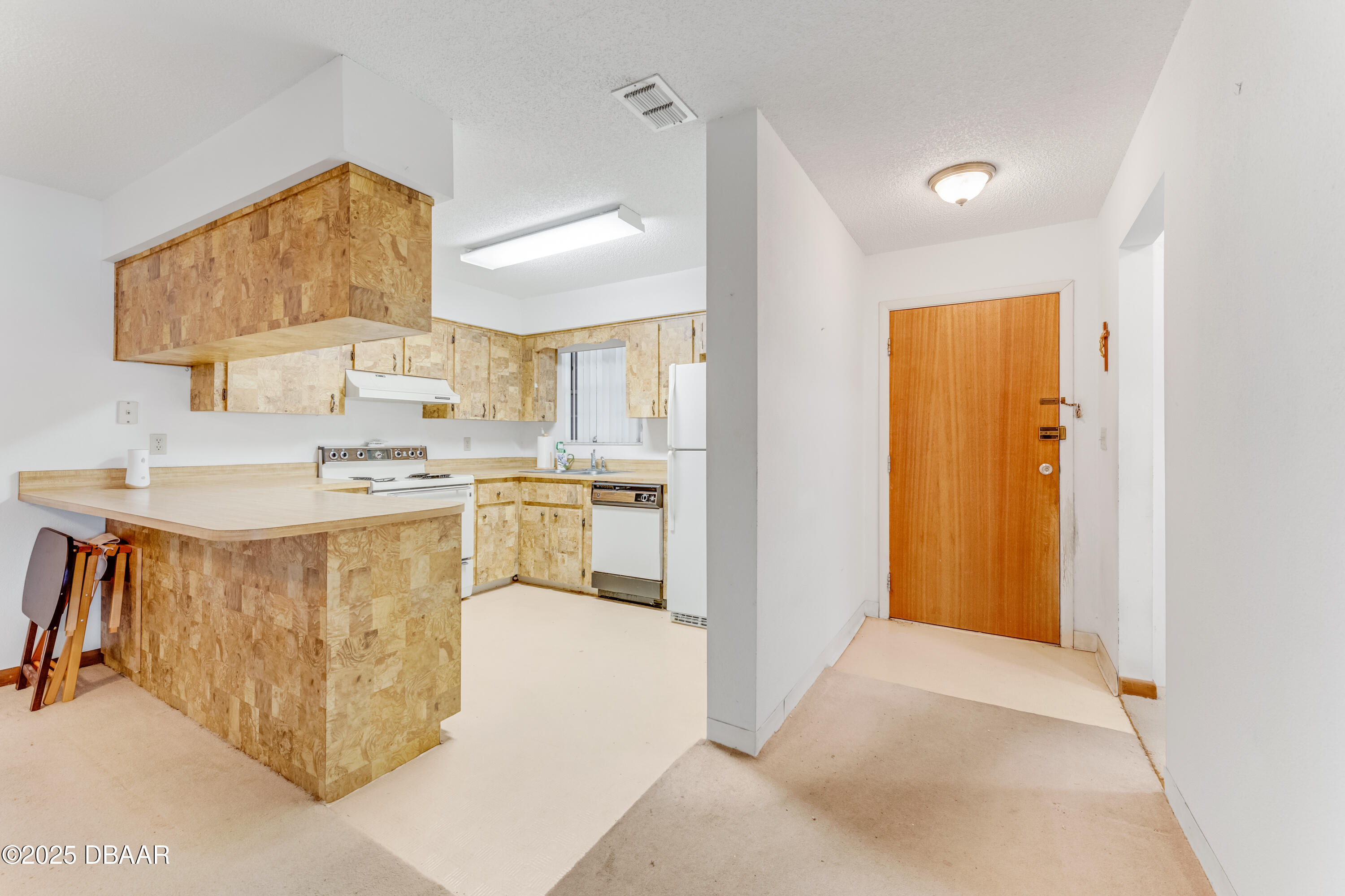 4 Sugarberry Circle