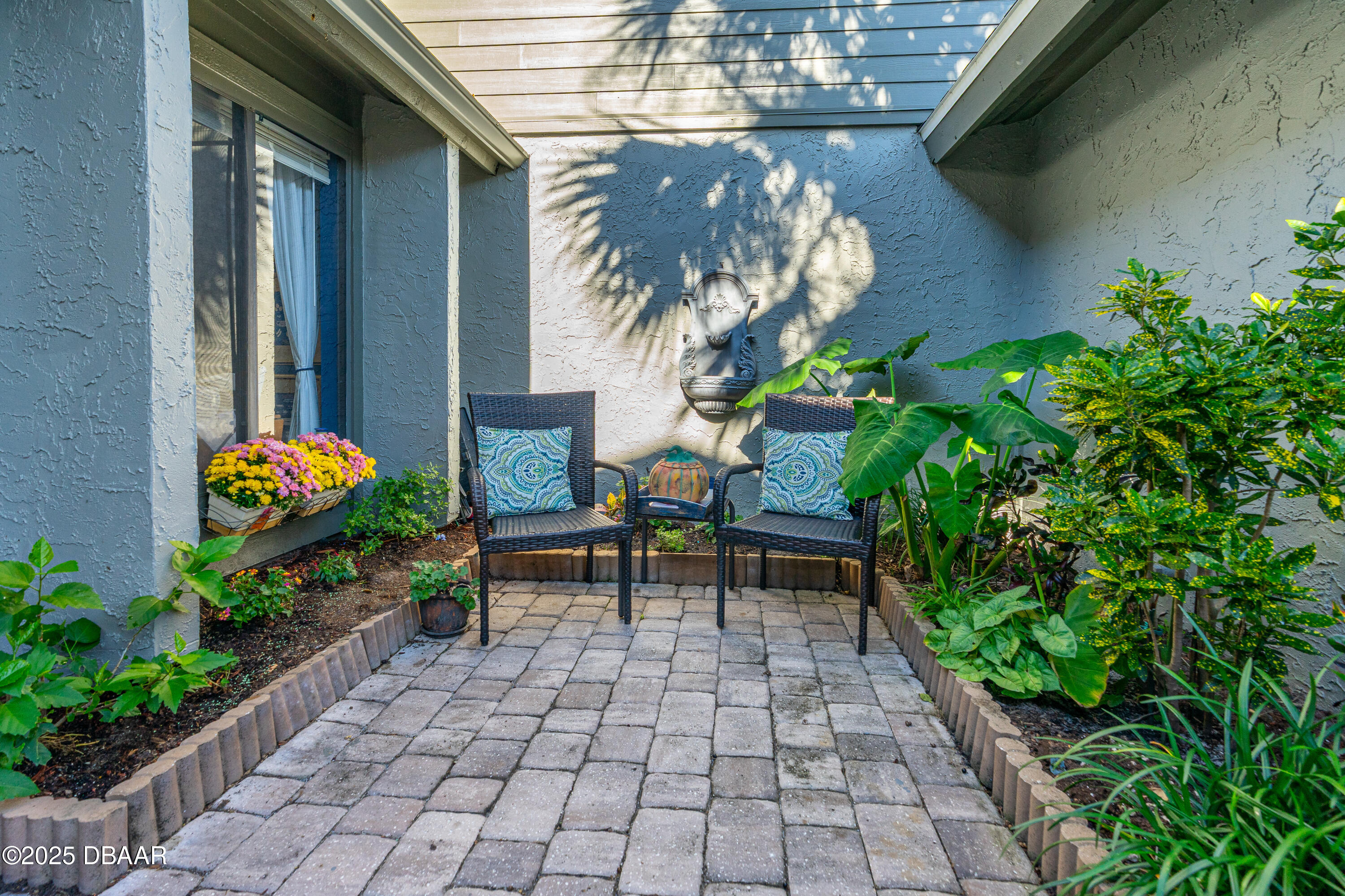 200 Lemon Tree Lane 4