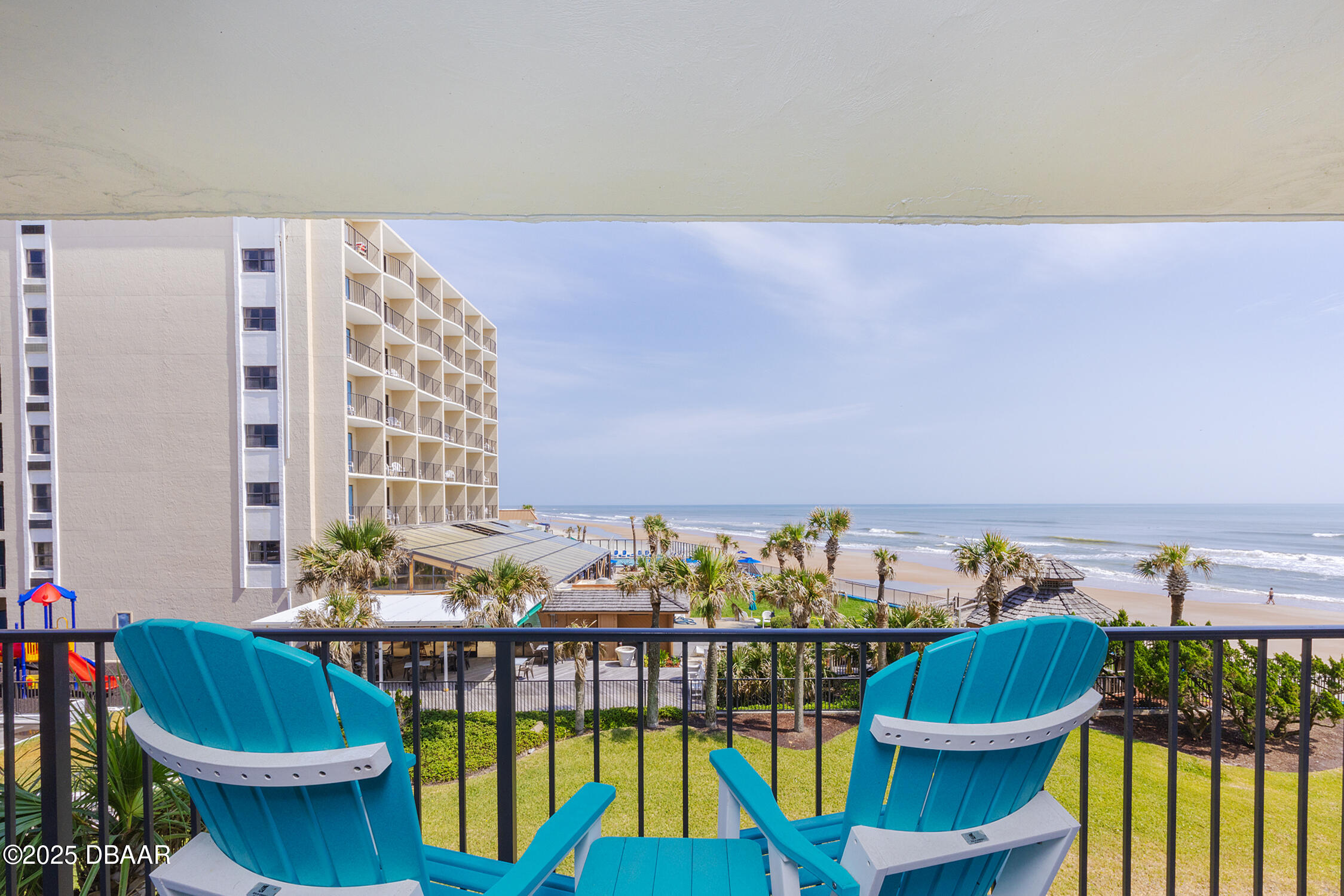 2425 S Atlantic Avenue 301