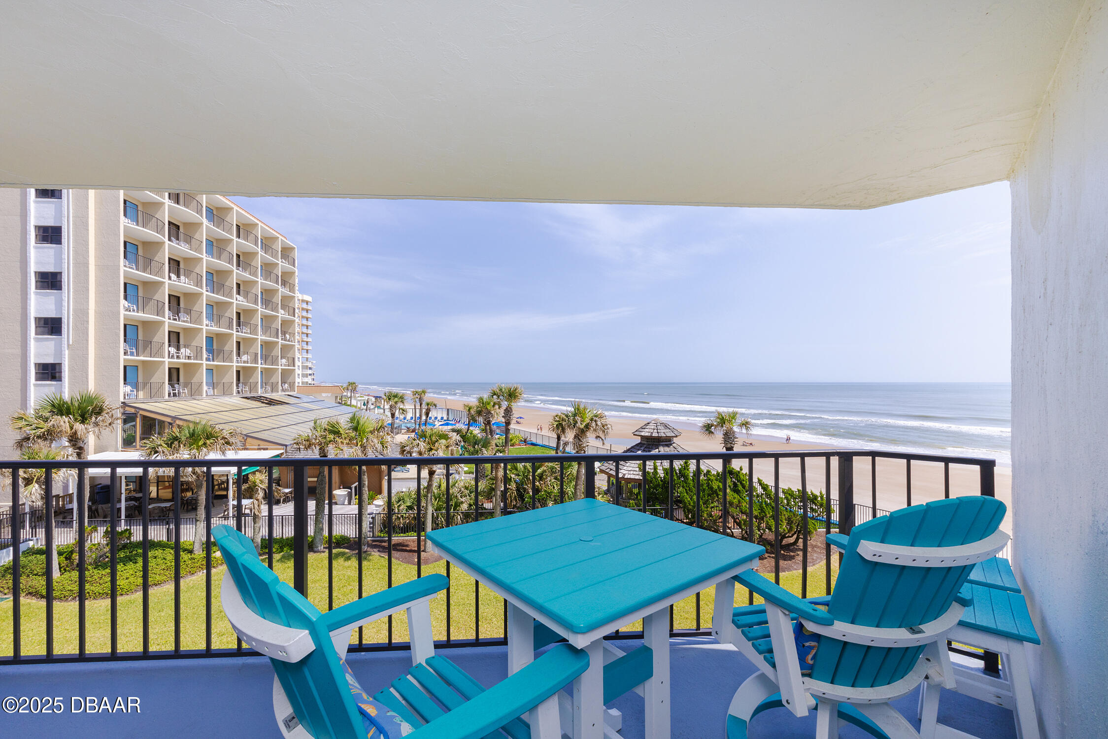 2425 S Atlantic Avenue 301