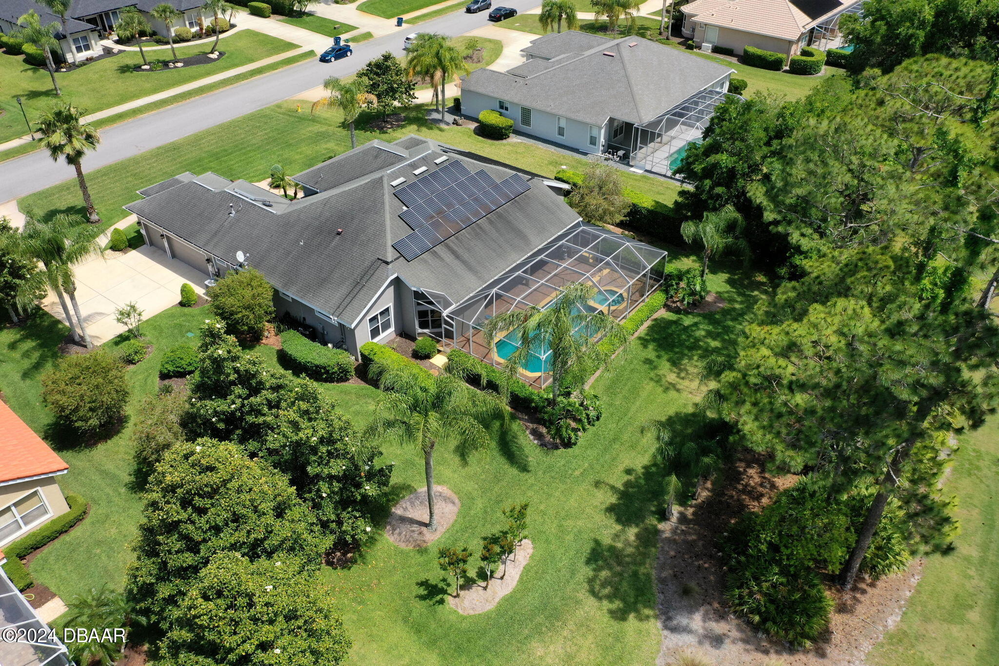 1068 Hampstead Lane