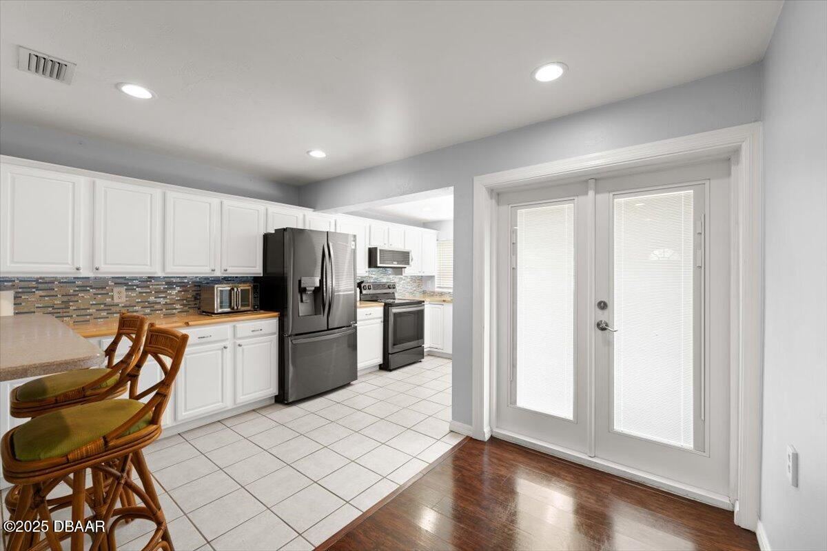 1159 Tropical Park Drive