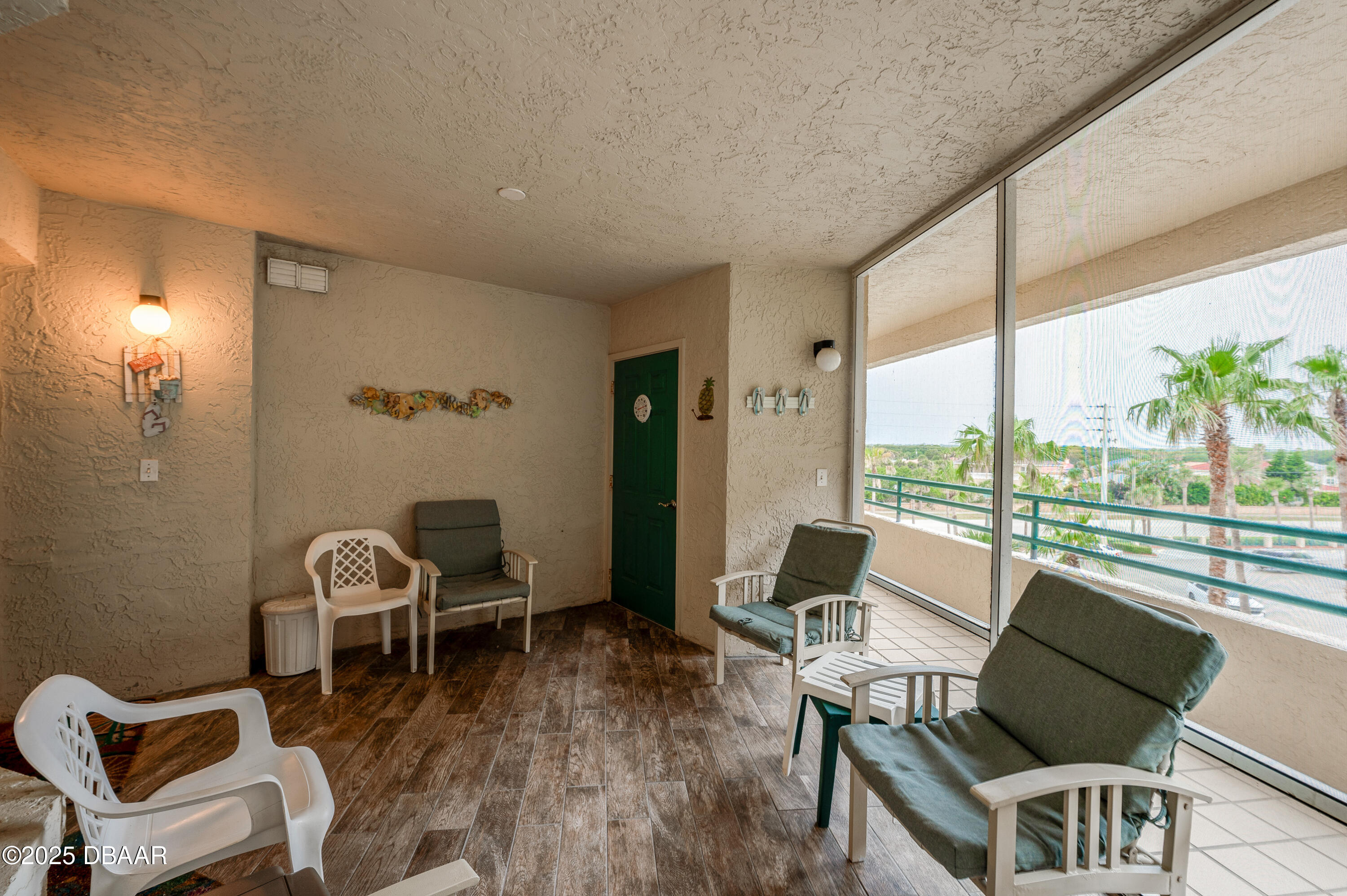 4575 S Atlantic Avenue S 6310