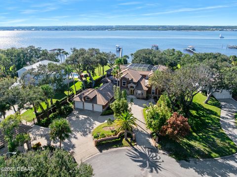 2432 Dodge Drive Daytona Beach FL 32118