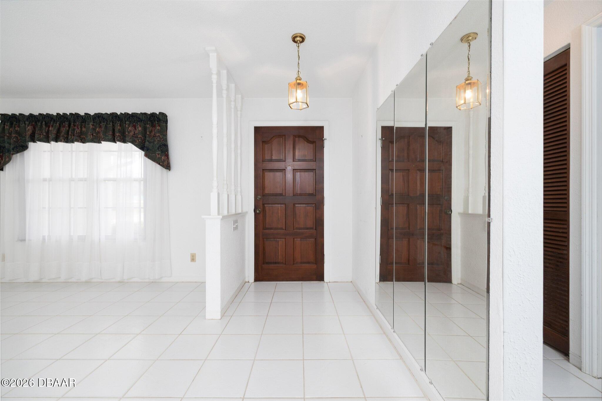 484 N Ridgewood Avenue