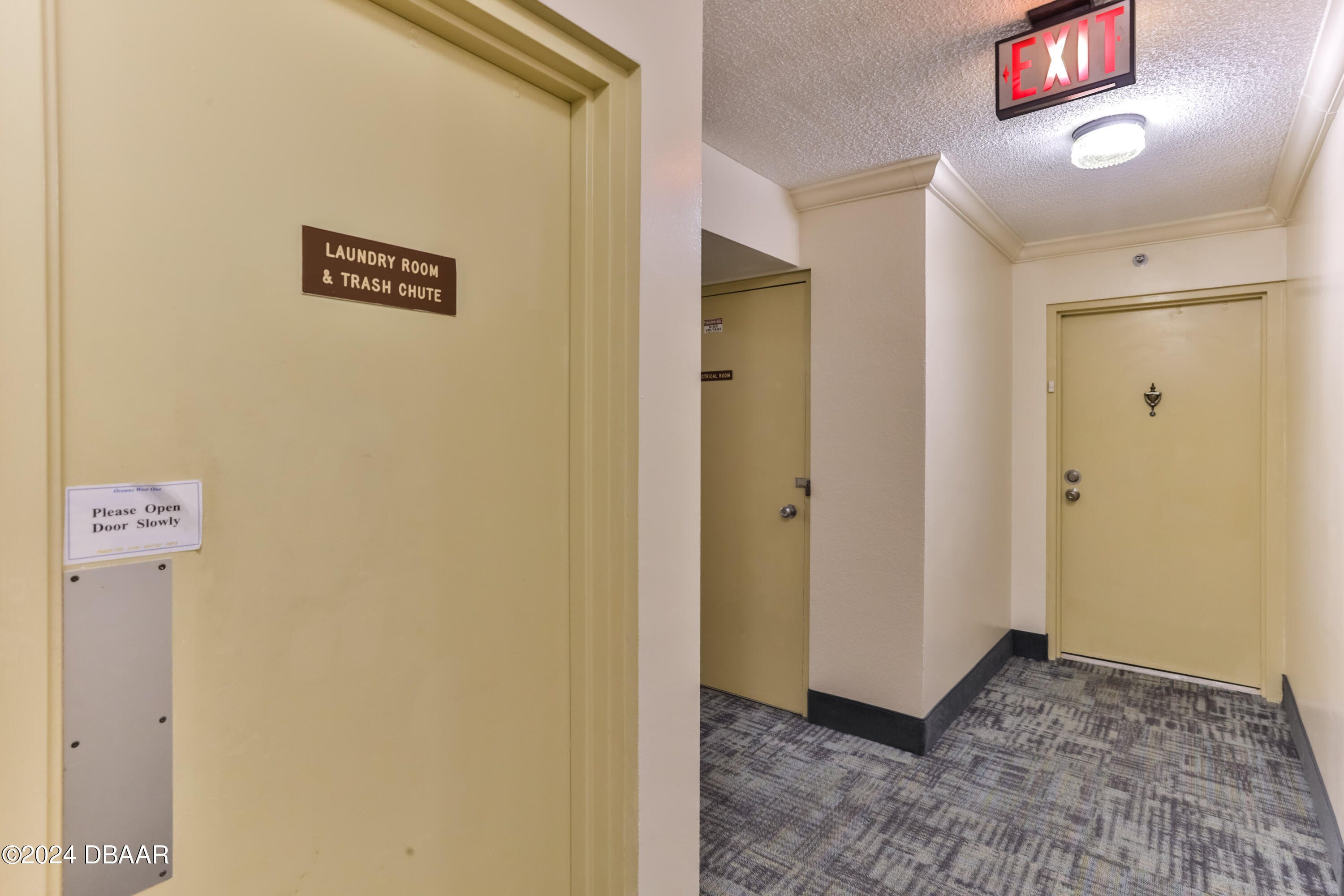 1 Oceans West Boulevard 2B1
