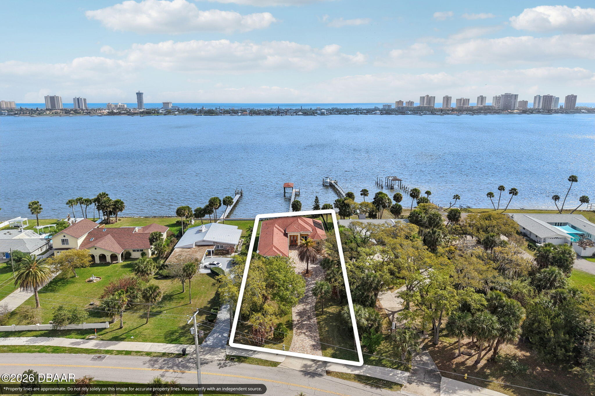 2227 S Palmetto Avenue