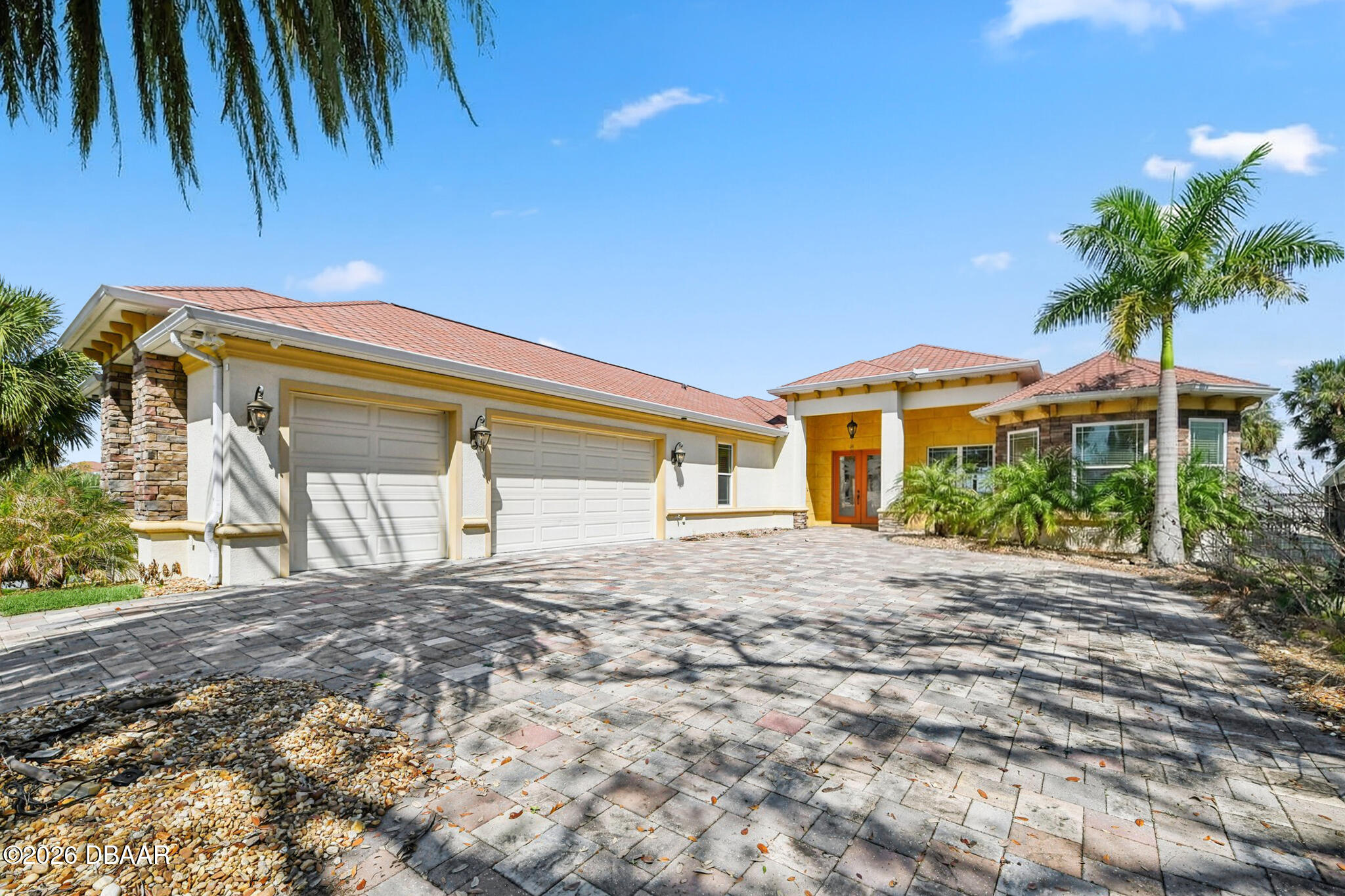 2227 S Palmetto Avenue