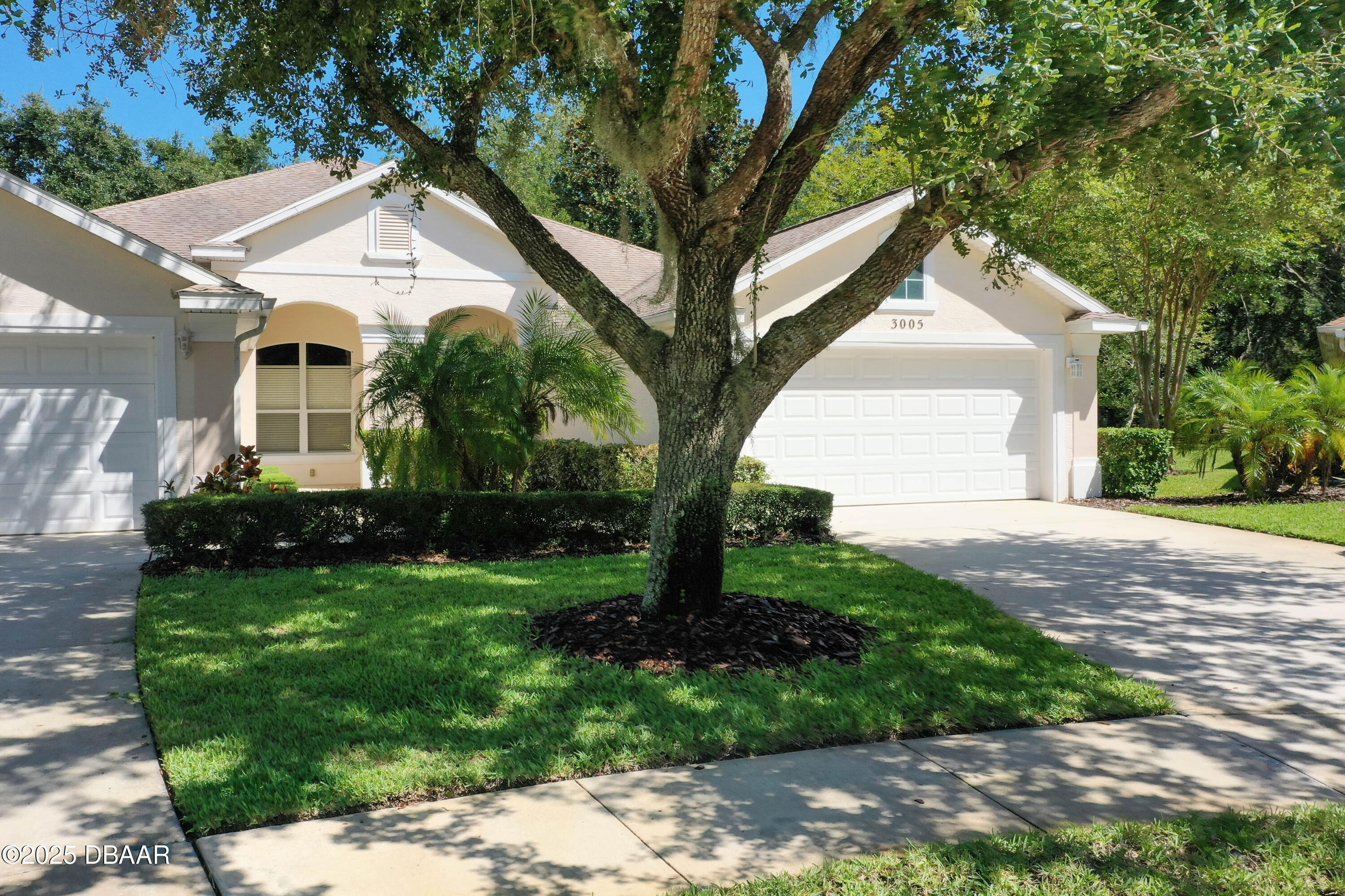 3005 Glin Circle