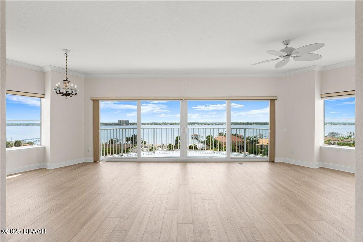 2 Oceans West Boulevard 703