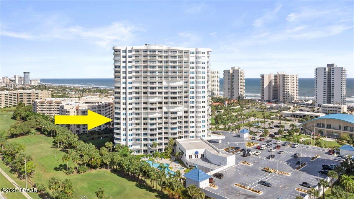 2 Oceans West Boulevard 703