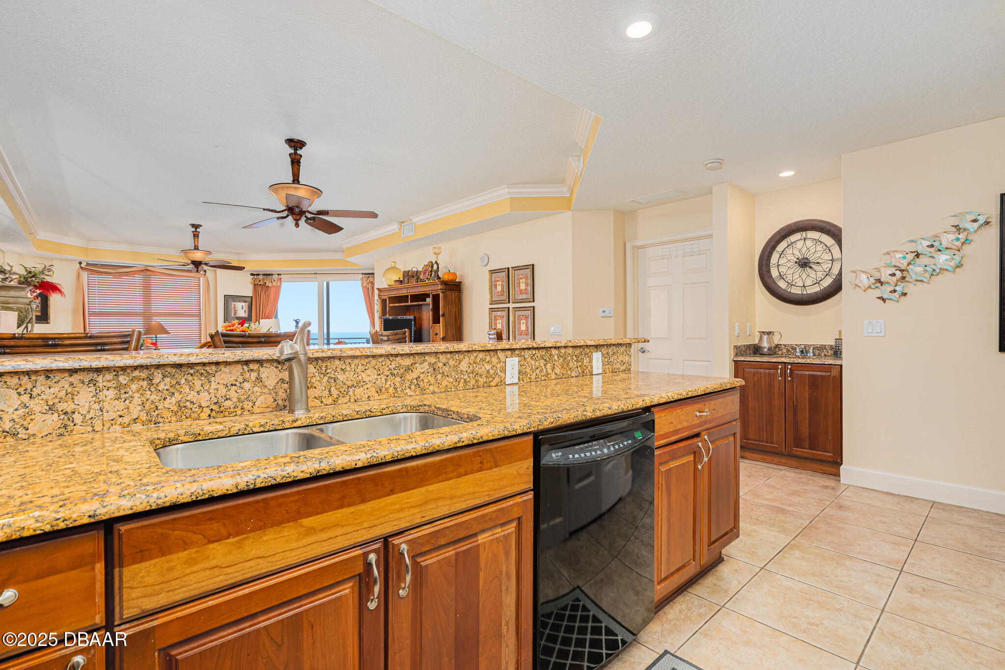 2403 S Atlantic Avenue