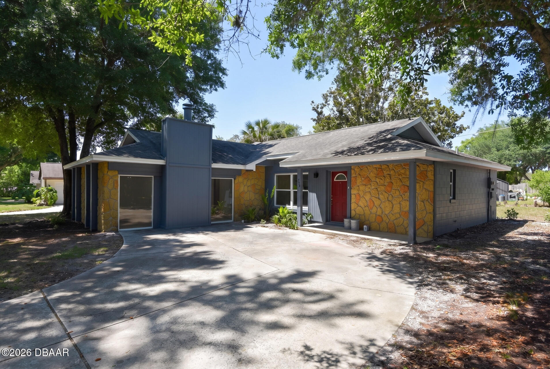 703 Hawks Ridge Road