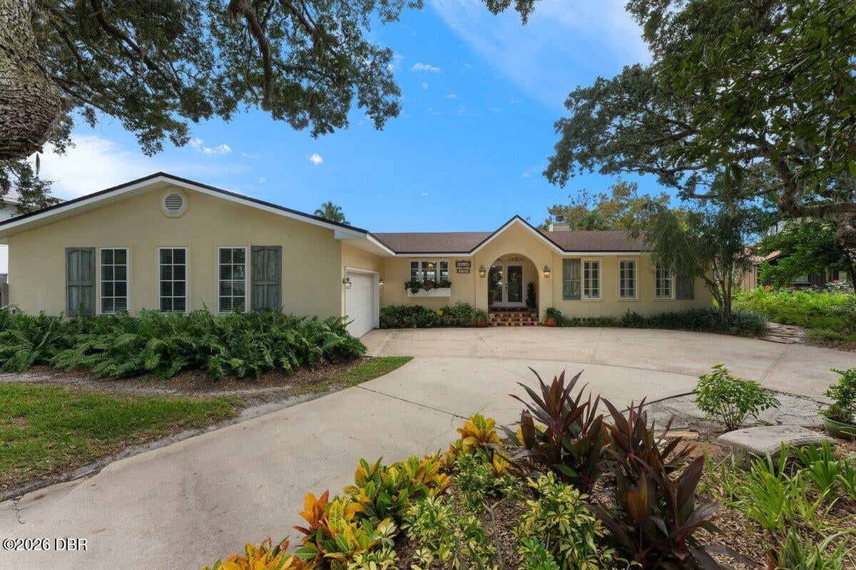 2136 John Anderson Drive