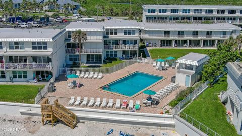 4849 saxon Drive C202 New Smyrna Beach FL 32169