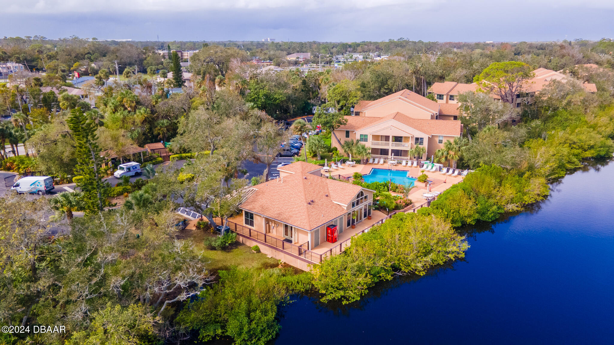 1401 S Palmetto Avenue