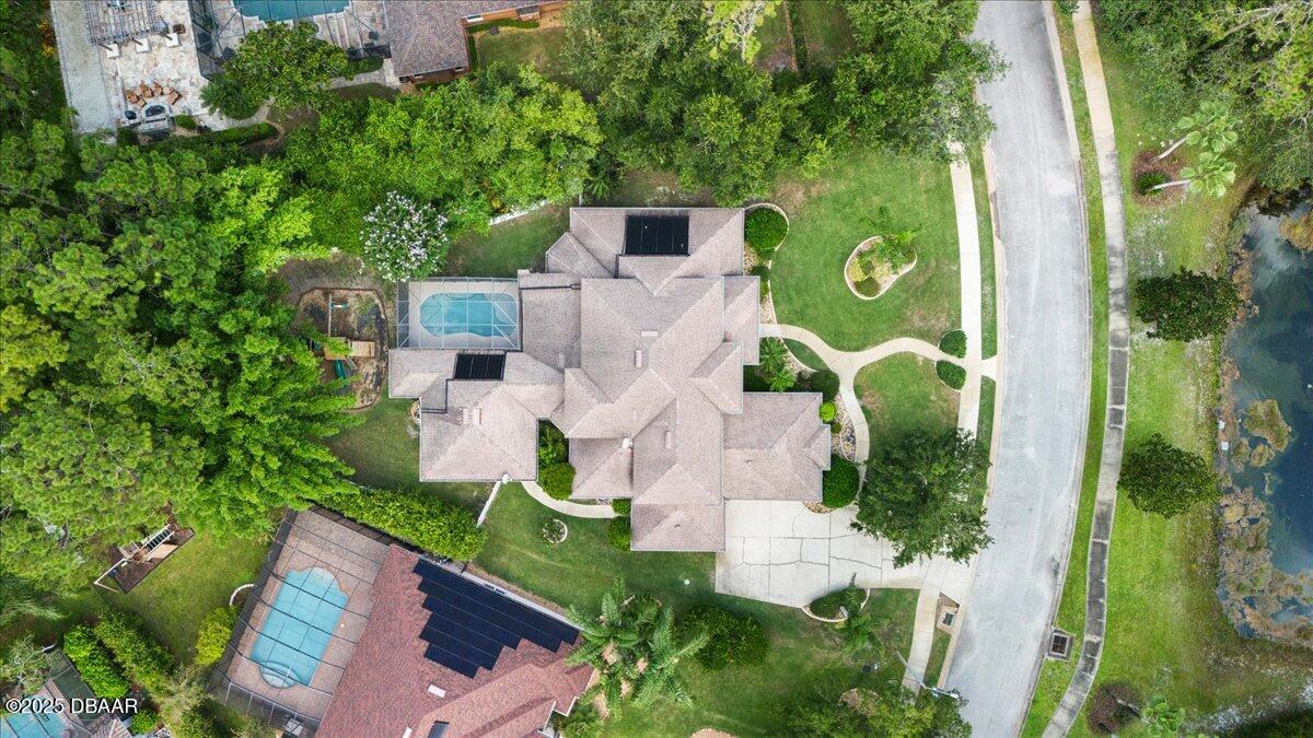 36 Allenwood Look
