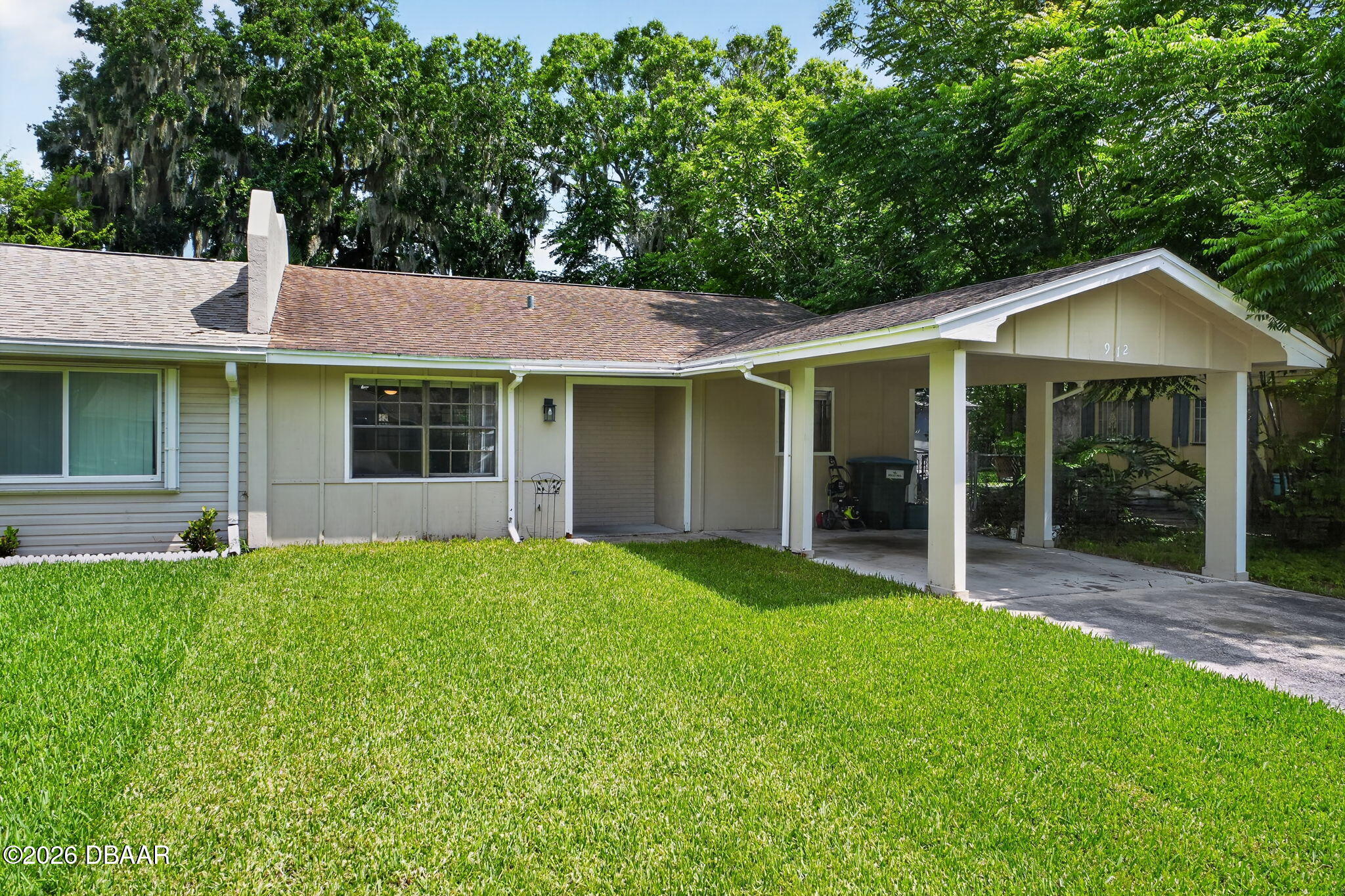 Photo 1 of 42 — 912 Royal Oak Court, Holly Hill, FL 32117