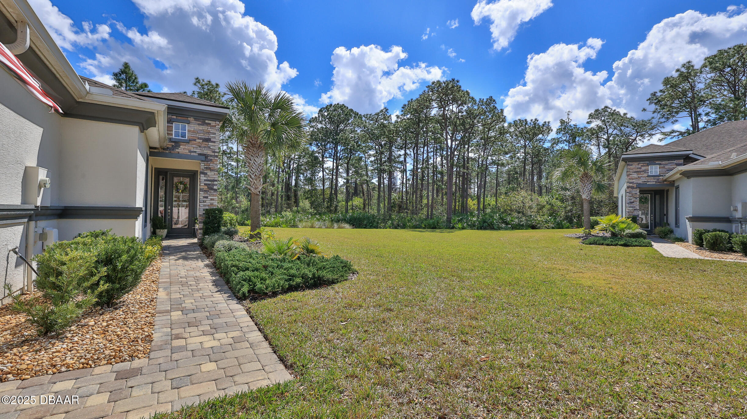 842 Aldenham Lane