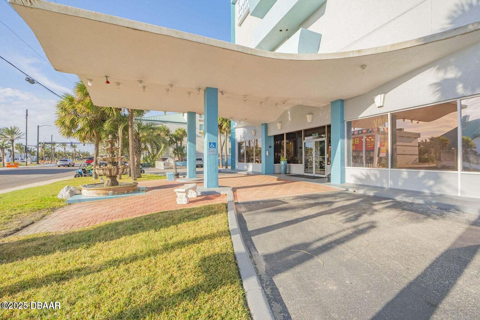 313 S Atlantic Avenue 2120