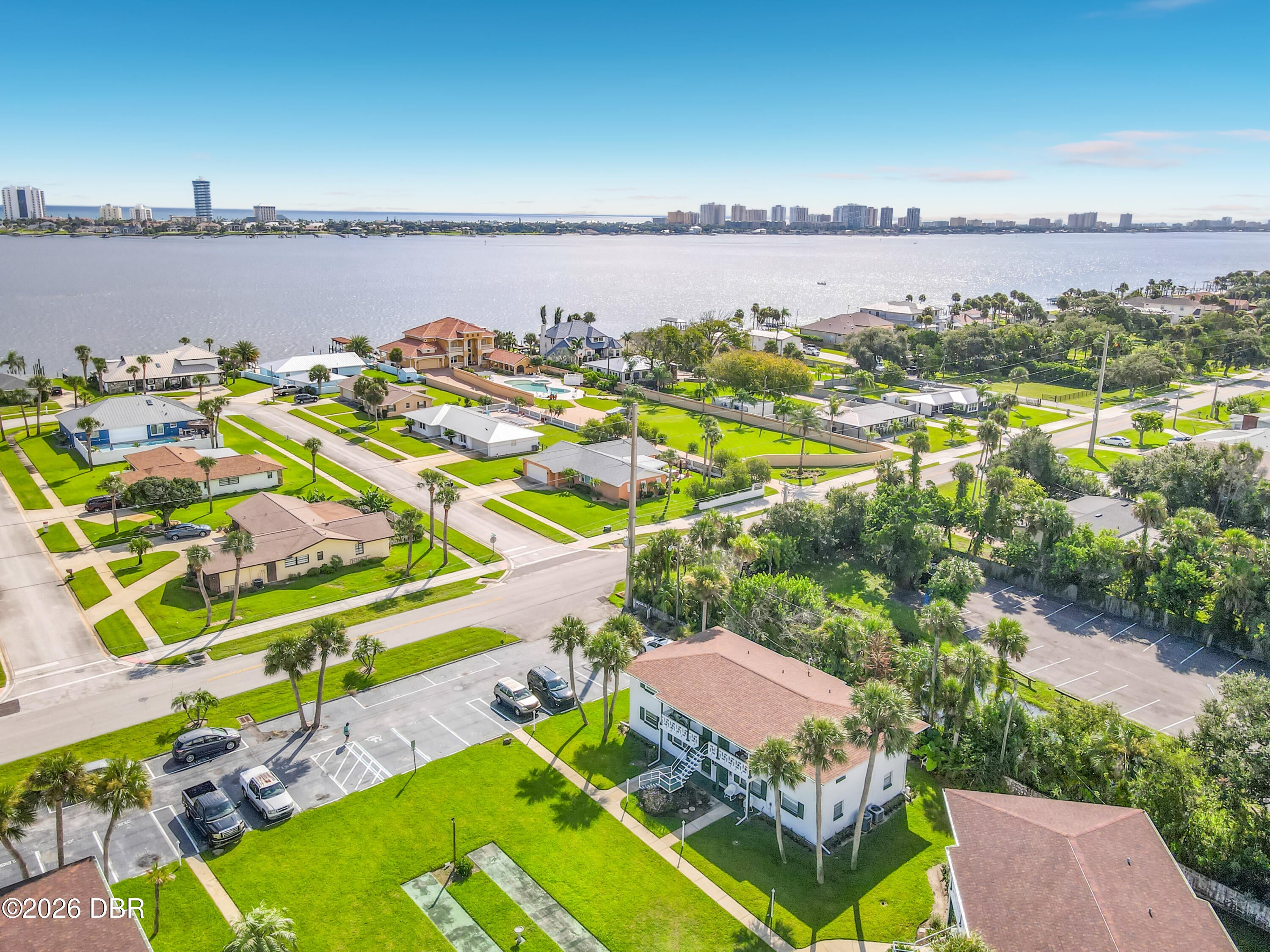 1800 S Palmetto Avenue