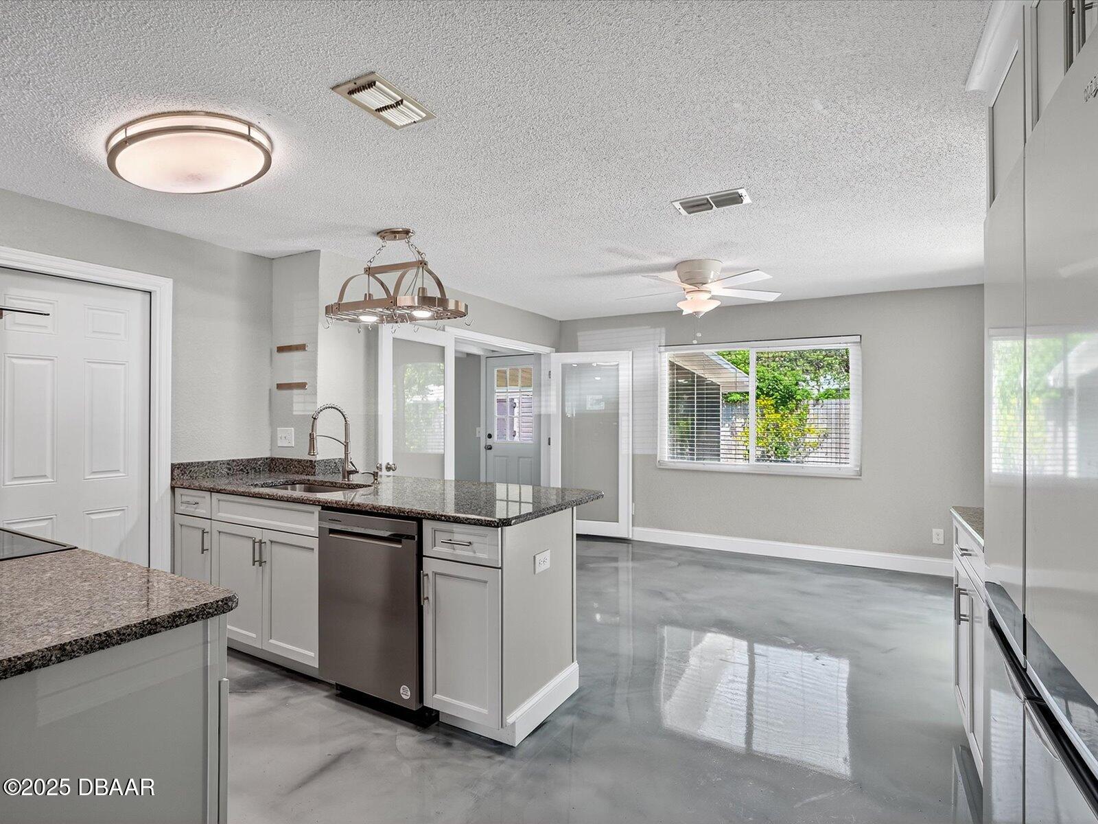 1006 4th Street