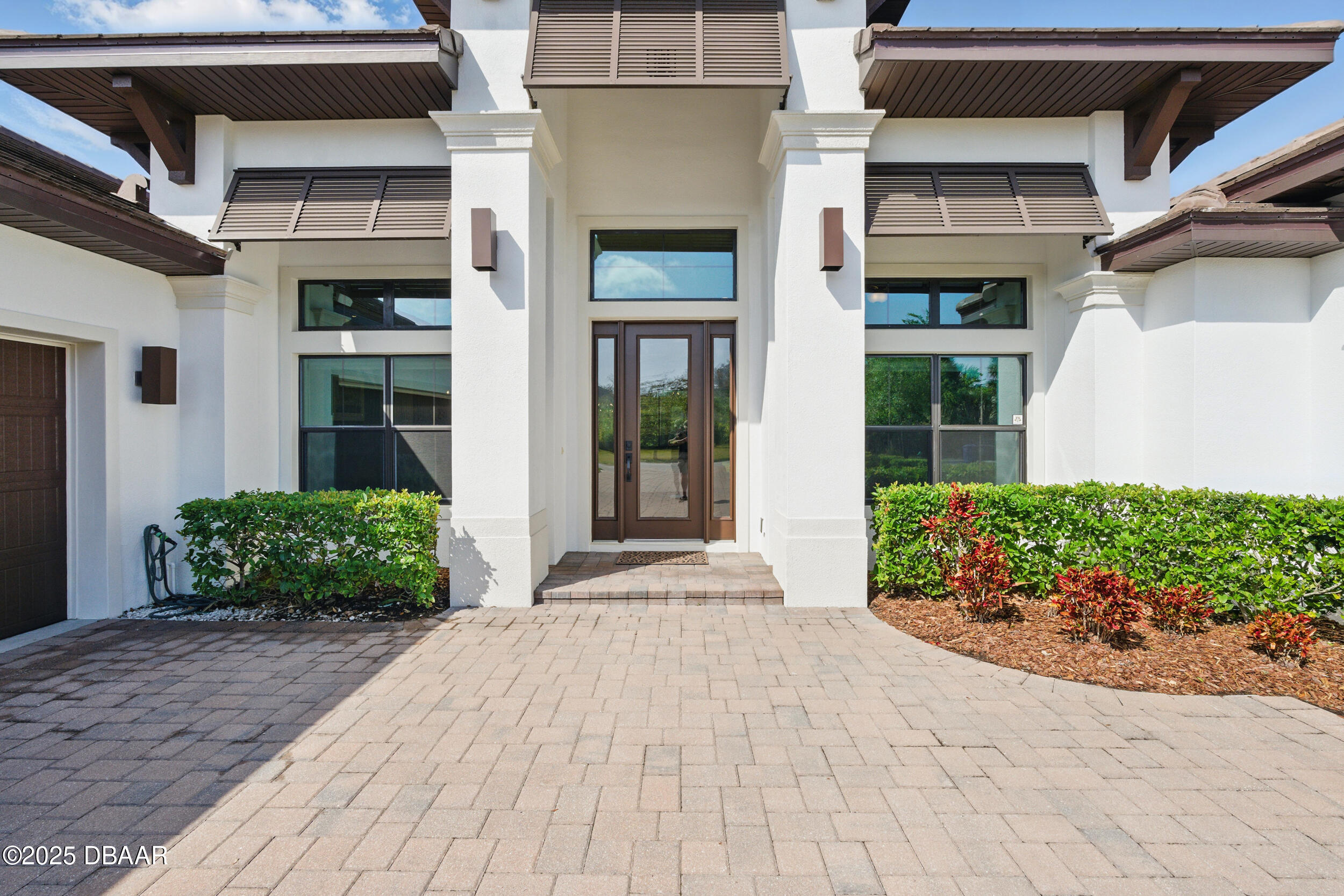 8 Blue Oak Lane