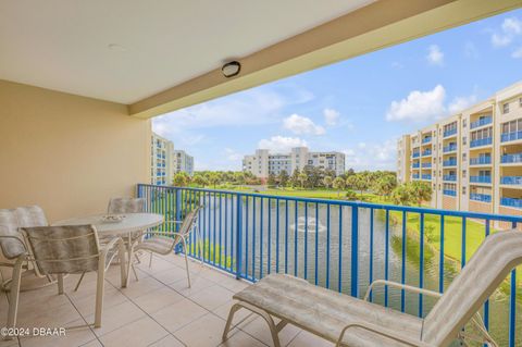 A home in New Smyrna Beach